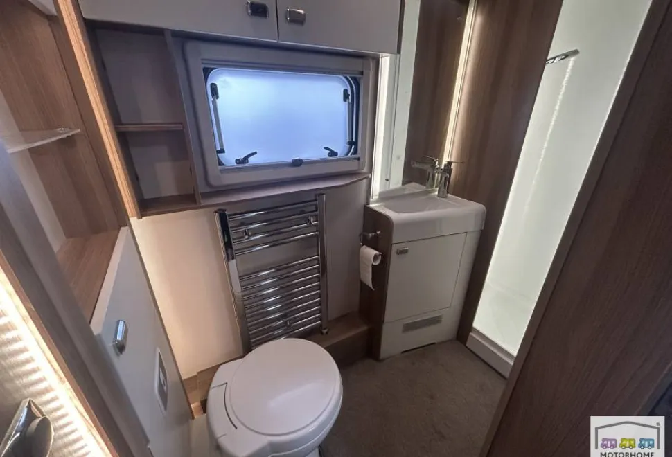 Swift Bessacarr  584 2018