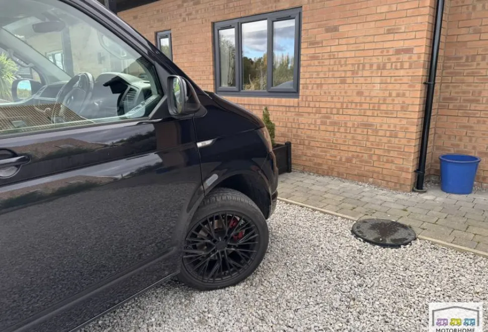 Volkswagen Campervan  2019