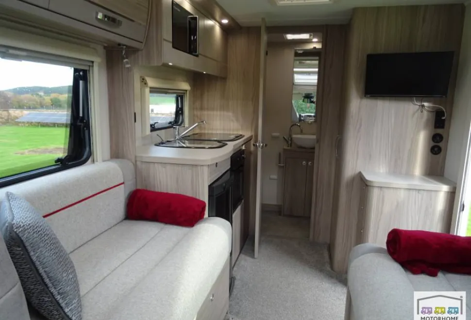 Elddis Majestic 105 2023