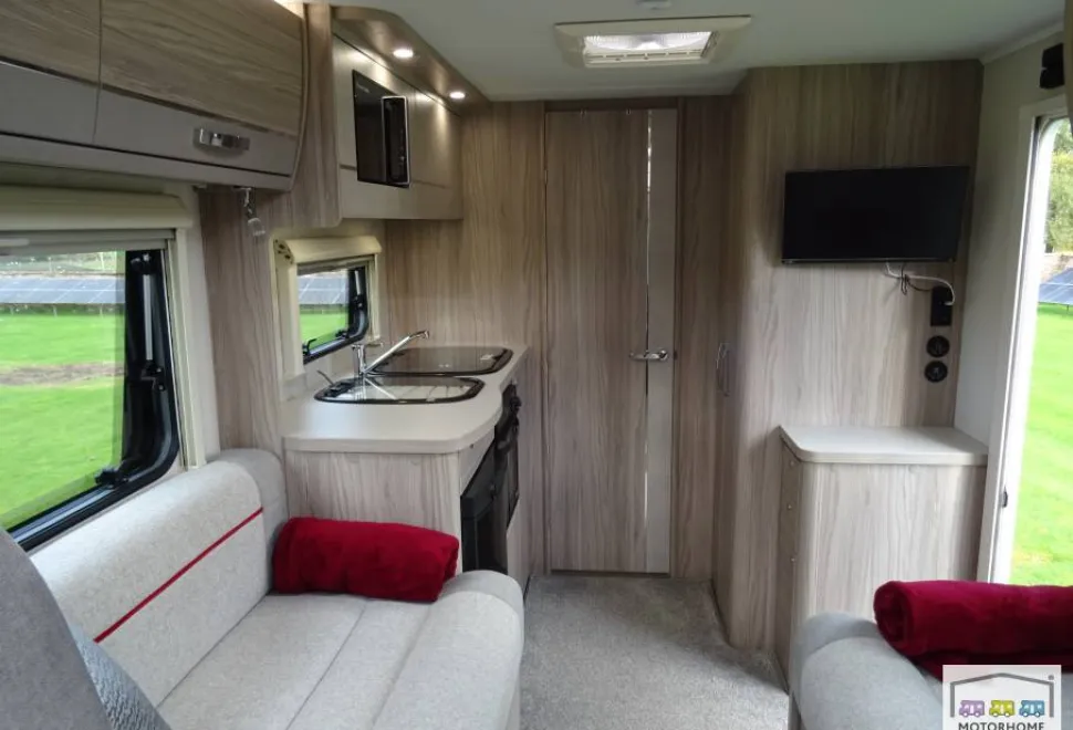 Elddis Majestic 105 2023