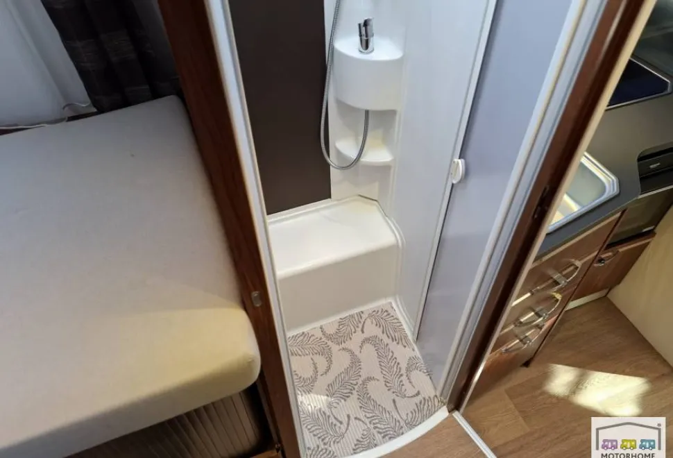 Adria Matrix 670 SL 2017
