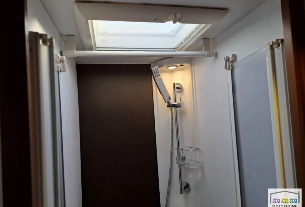 Adria Matrix 670 SL 2017