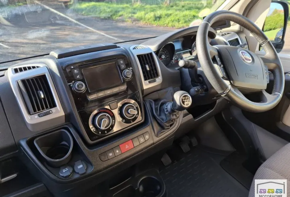 Adria Matrix 670 SL 2017