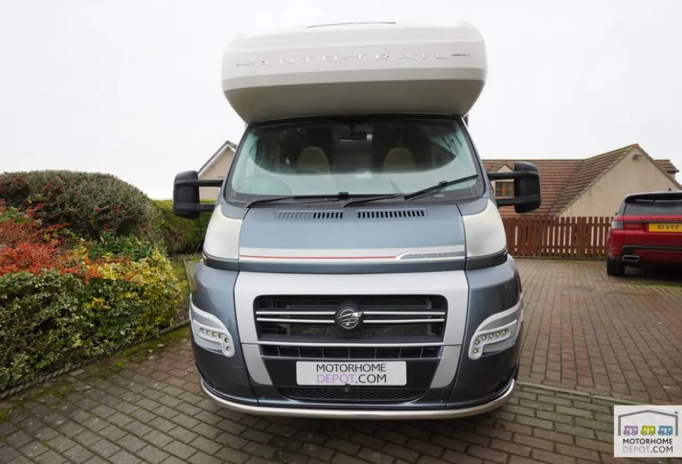 Auto-Trail Tracker RB 2014