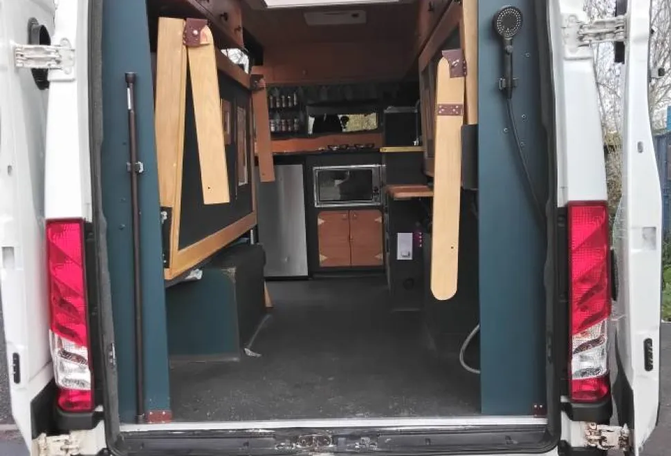 Iveco Daily 35C21 MWB Camper 2017