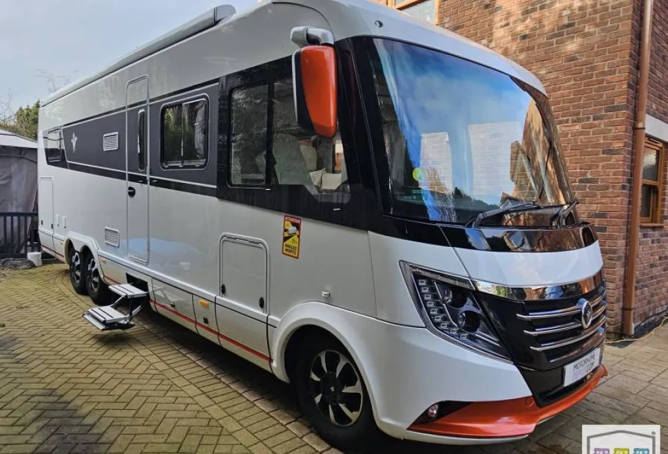 Niesmann and Bischoff Arto 88EK 2024