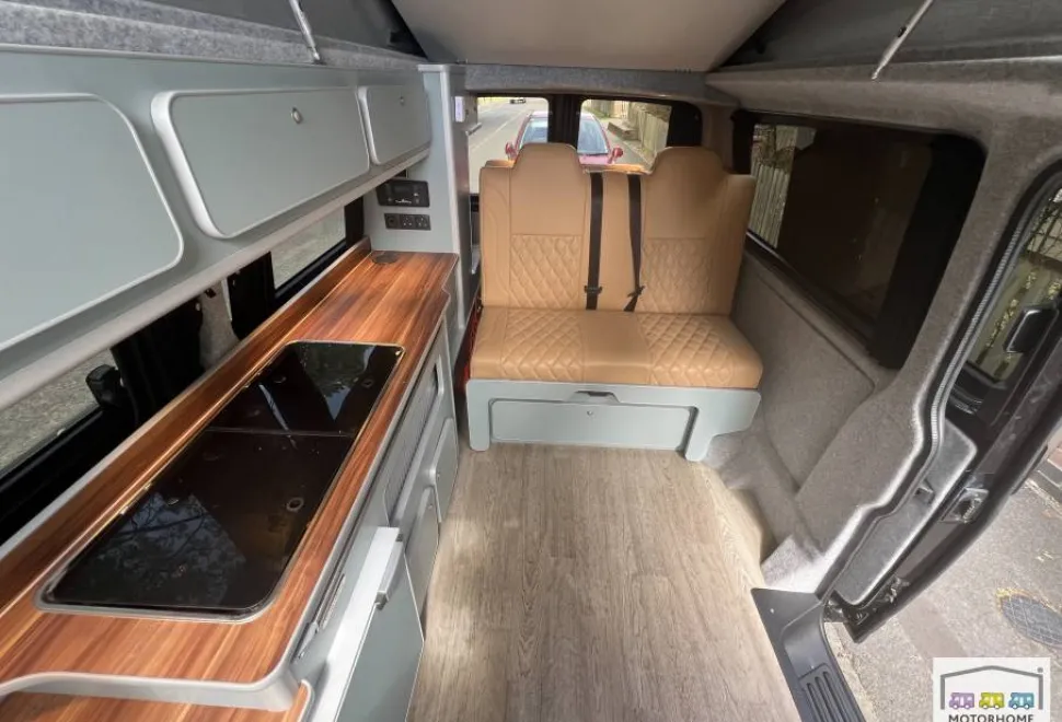 Volkswagen T6.1 Highline 2020
