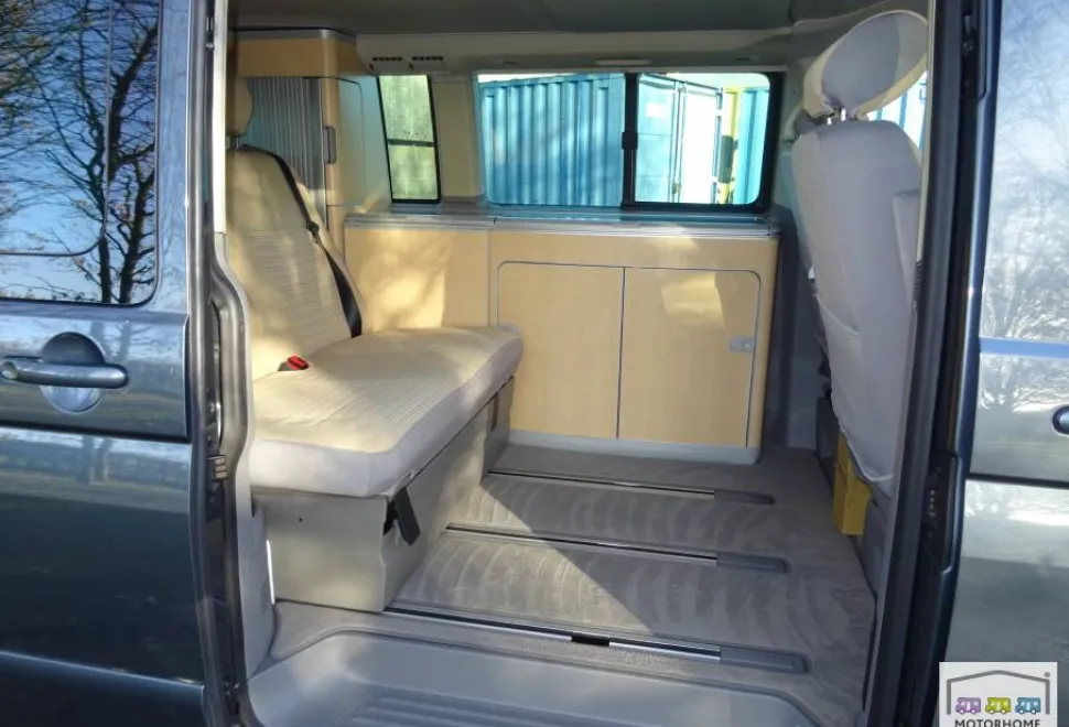 Volkswagen California TDI 4-M  2006