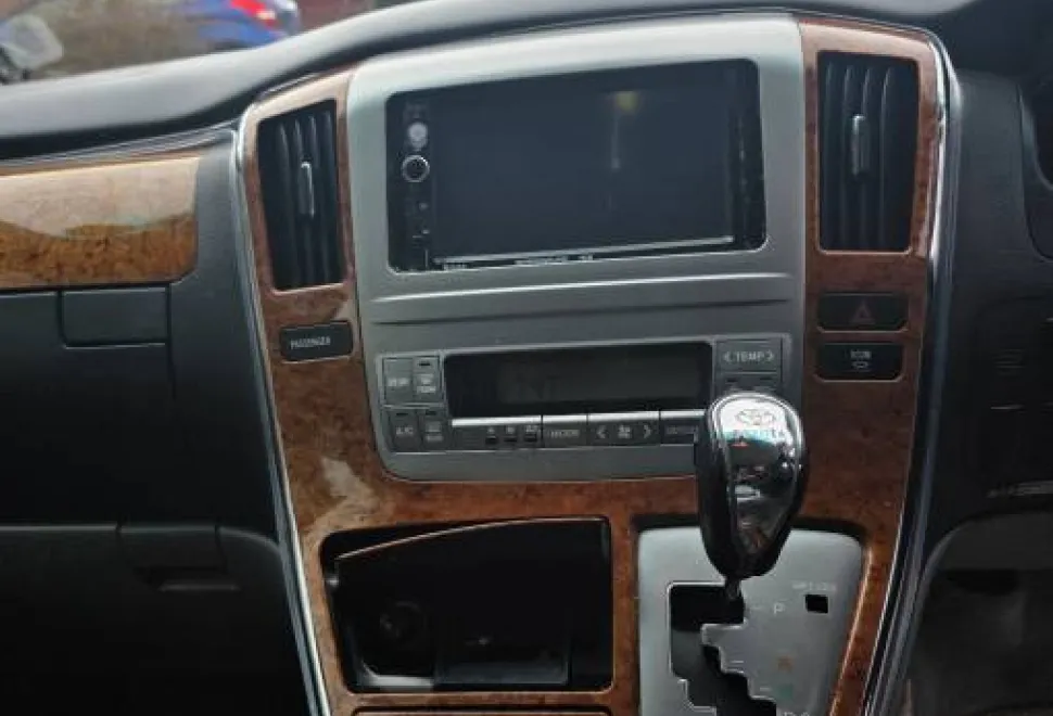 Toyota Alphard  Camper Van 2008