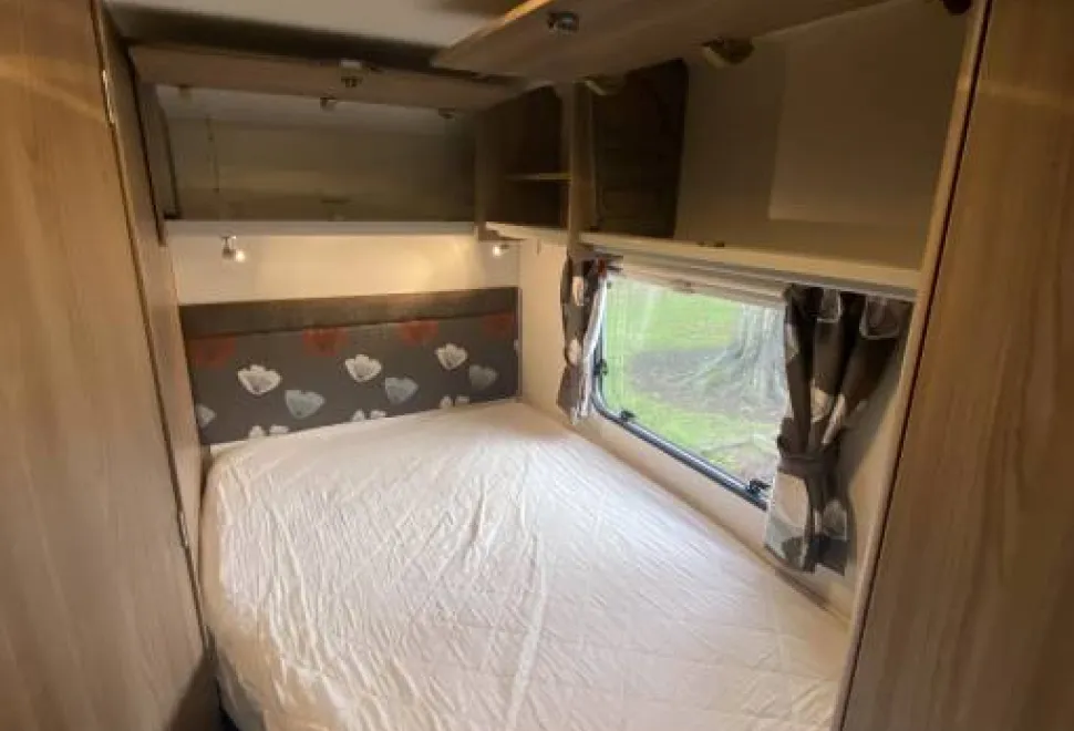 Swift Escape 664 2014