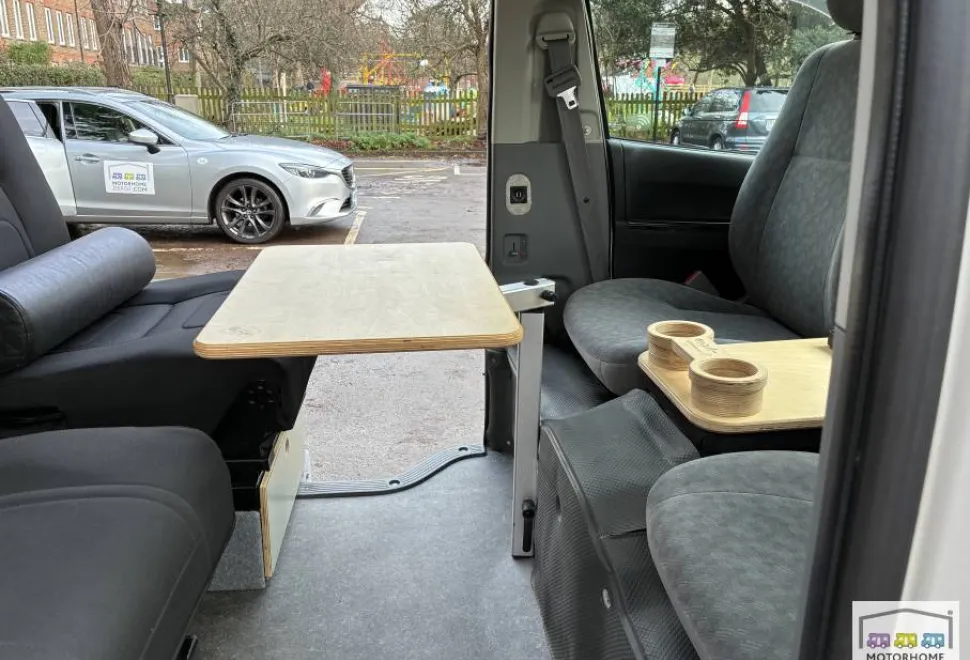 Toyota Hiace  2007