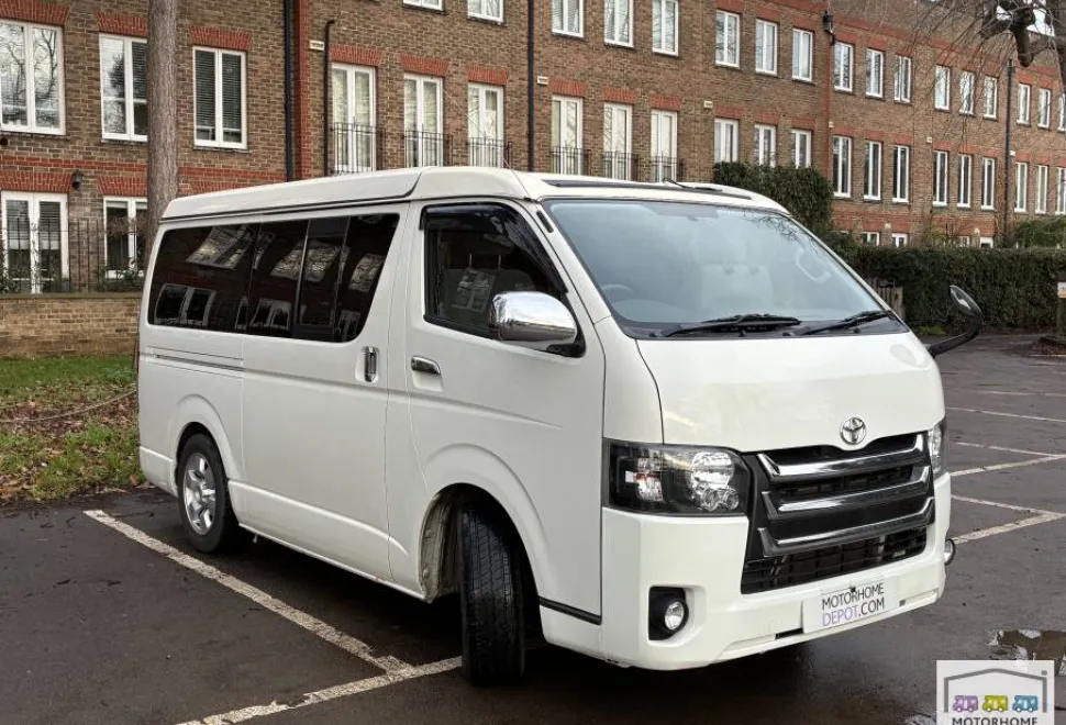 Toyota Hiace  2007