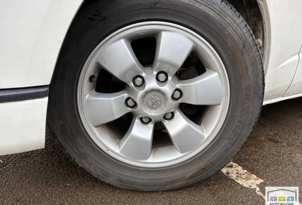 Toyota Hiace  2007