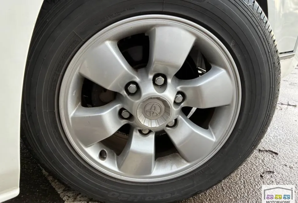 Toyota Hiace  2007