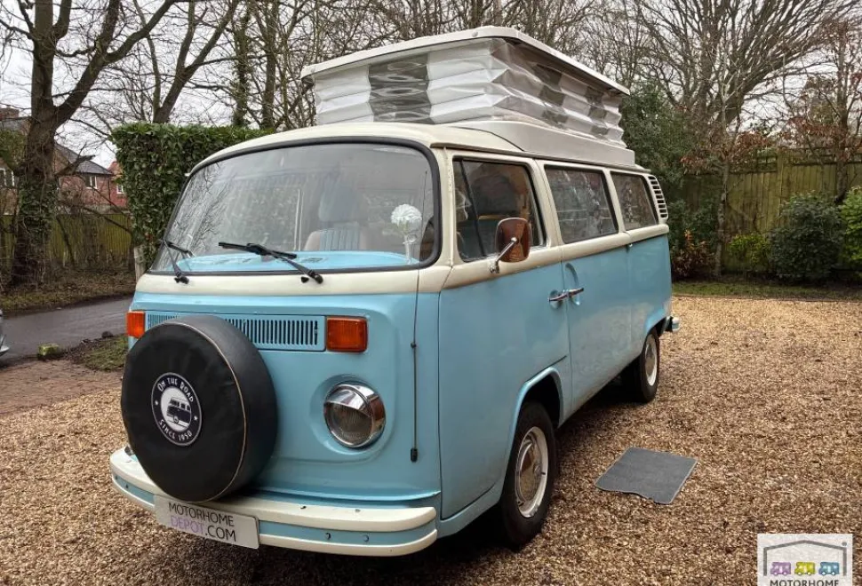 Volkswagen T2 Bay Window  1974