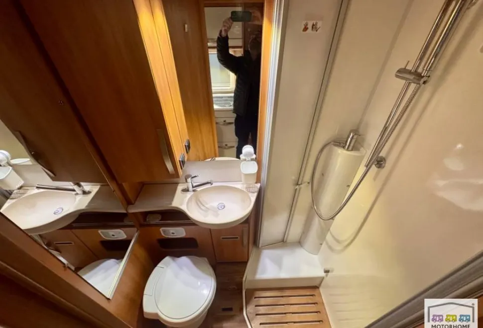 Hymer Exsis-I 688 2017