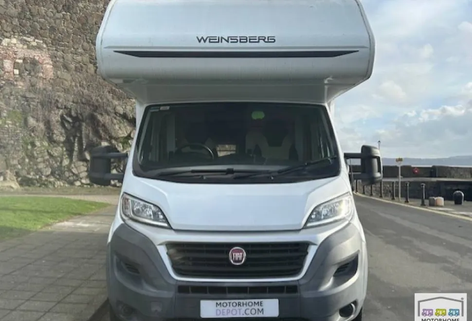 Weinsberg Carahome 600 DKG 2016