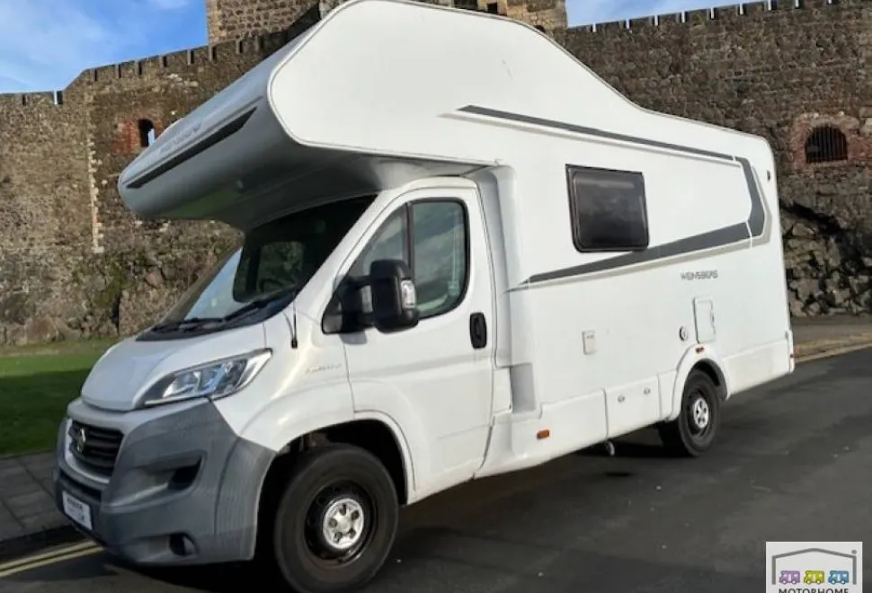 Weinsberg Carahome 600 DKG 2016