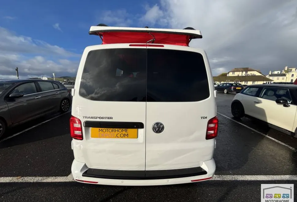 Volkswagen T6 Transporter   2018