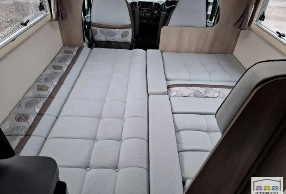 Auto-Sleepers Broadway EK LT 2020