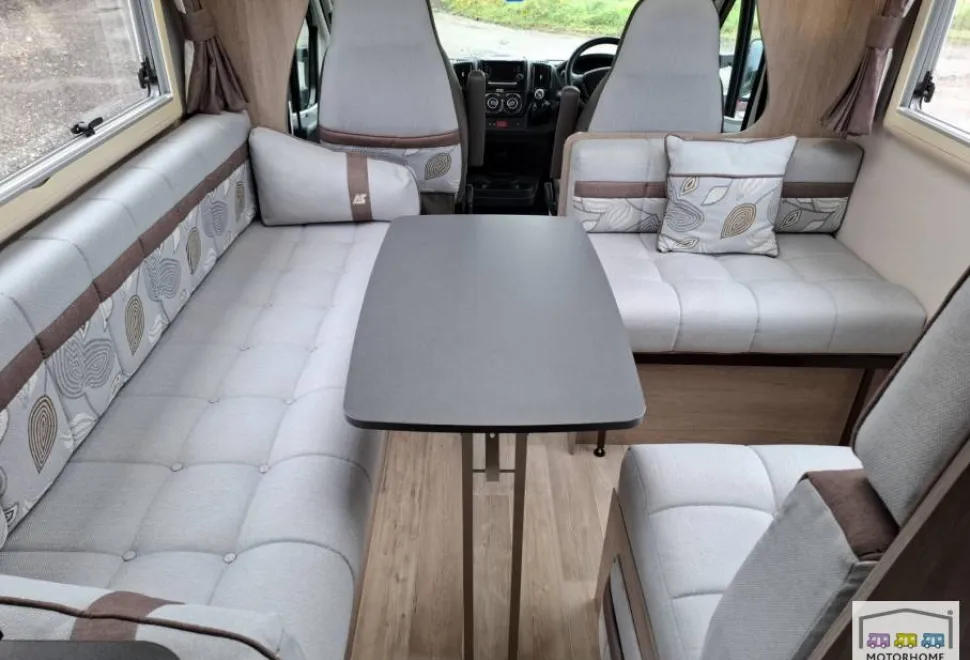 Auto-Sleepers Broadway EK LT 2020