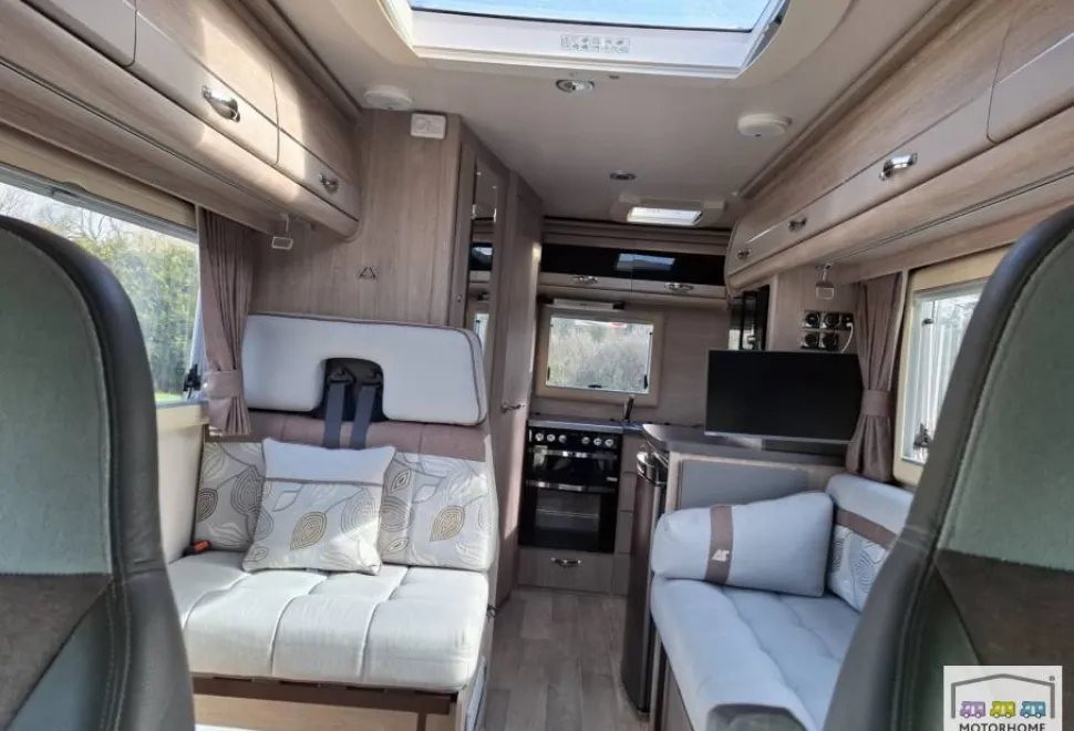 Auto-Sleepers Broadway EK LT 2020