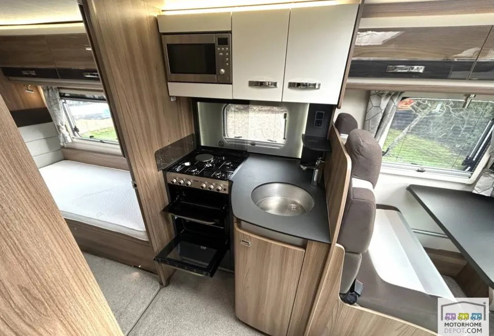 Swift Norden 774 LHD 2020