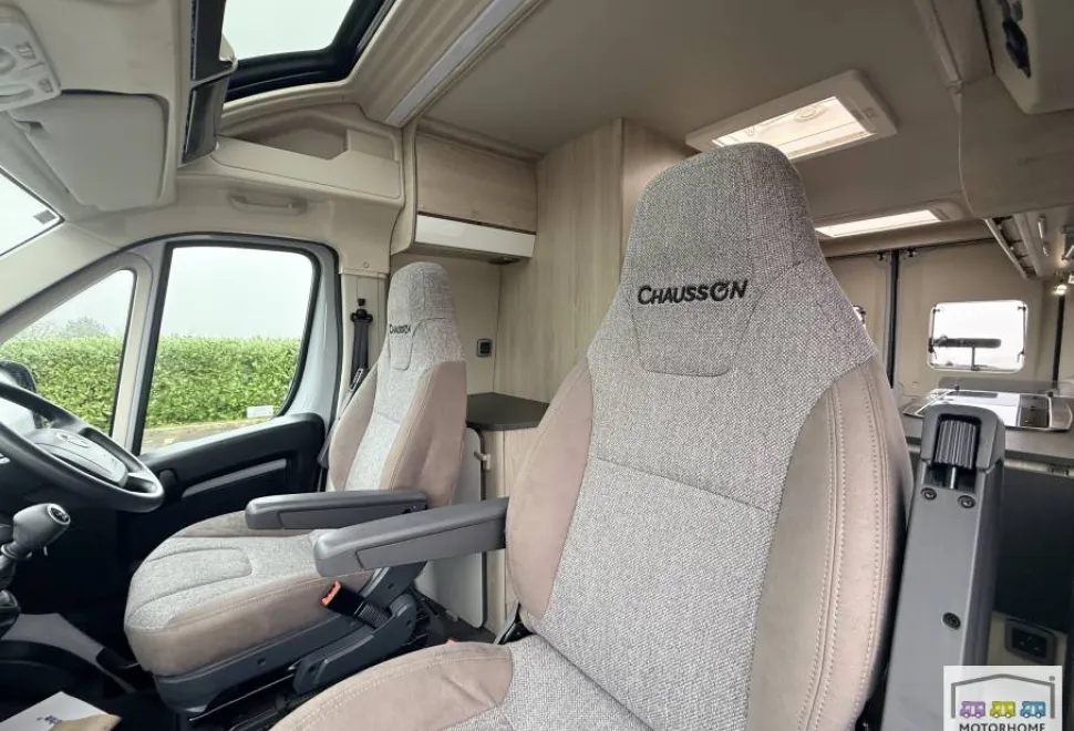 Chausson 33 Line V594 2022