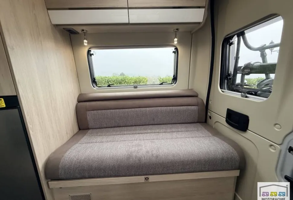 Chausson 33 Line V594 2022