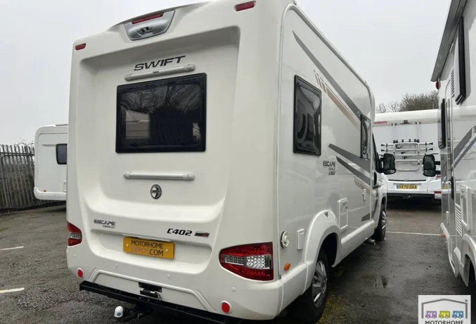 Swift Escape Compact C402 2021
