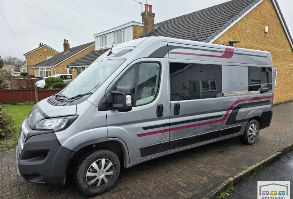 Peugeot Boxer 335 L3H2 Professional Hdi 2023