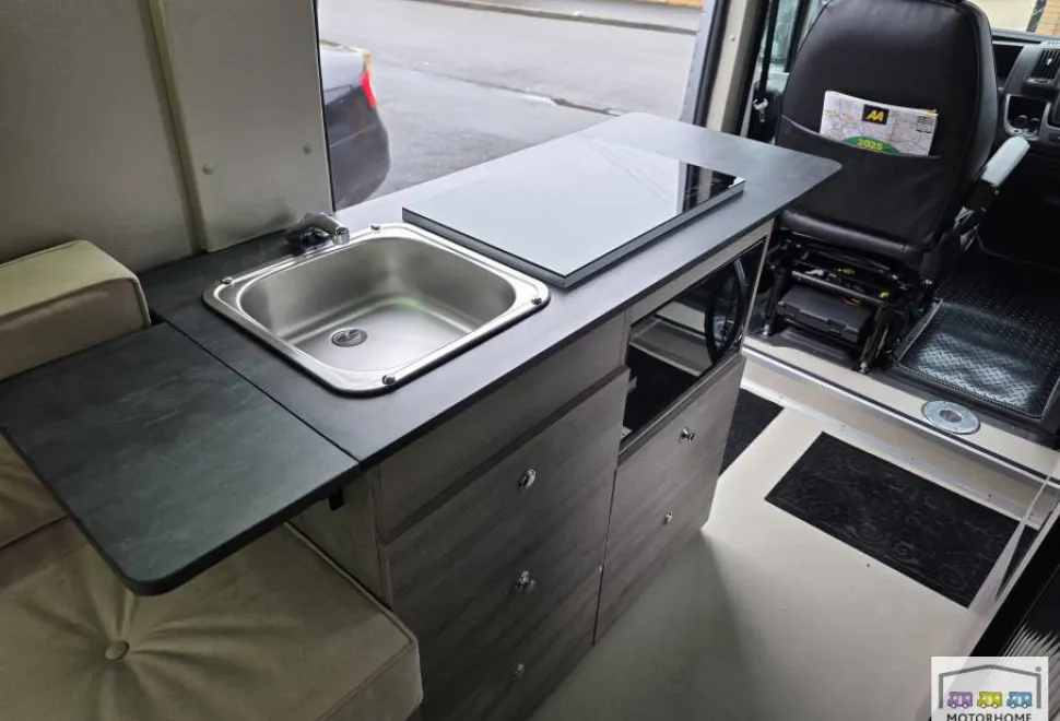 Peugeot Boxer 335 L3H2 Professional Hdi 2023