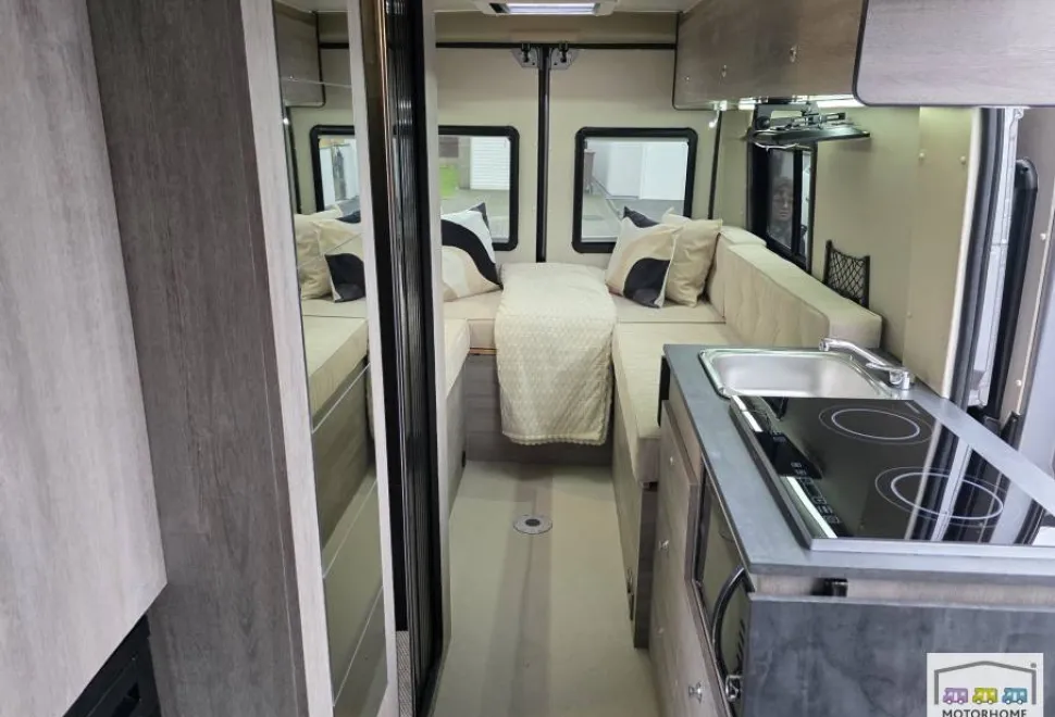 Peugeot Boxer 335 L3H2 Professional Hdi 2023