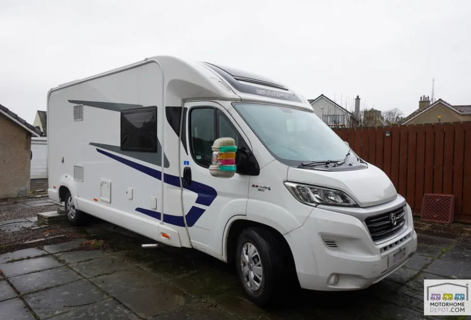Swift Escape 695 2018
