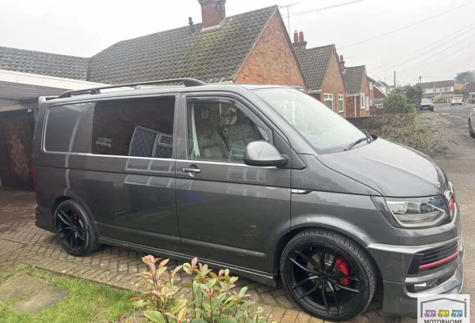 Volkswagen T6 Highline  2018