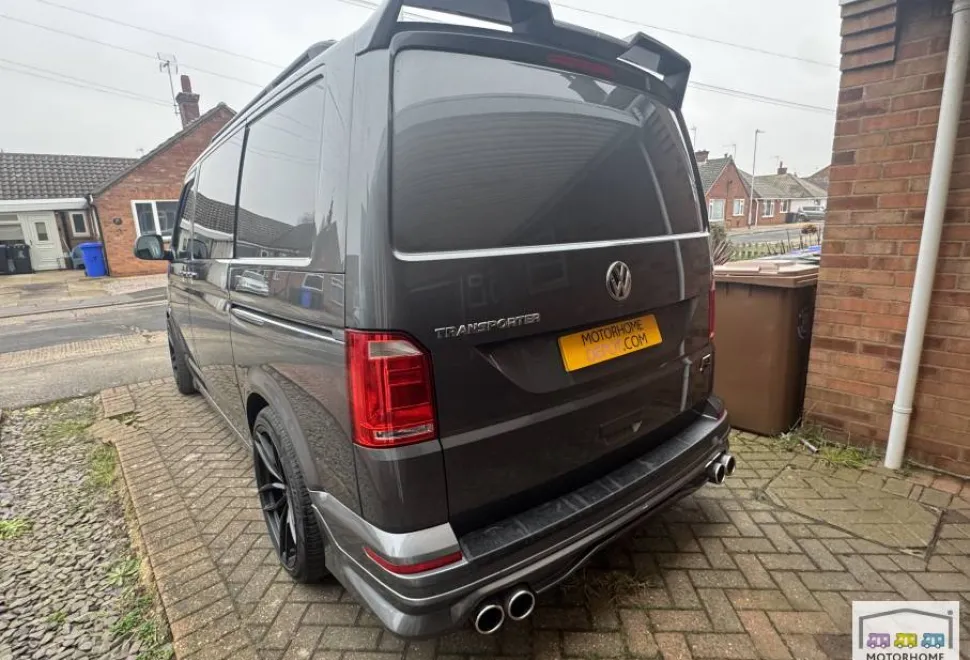 Volkswagen T6 Highline  2018