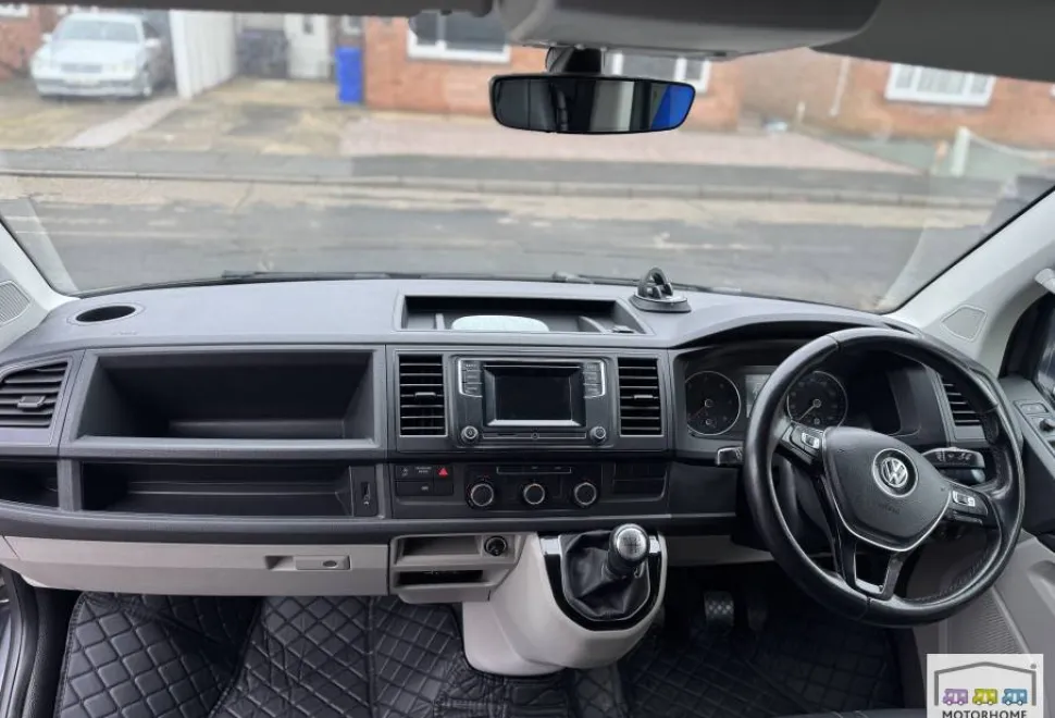 Volkswagen T6 Highline  2018