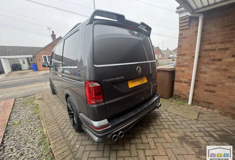 Volkswagen T6 Highline  2018