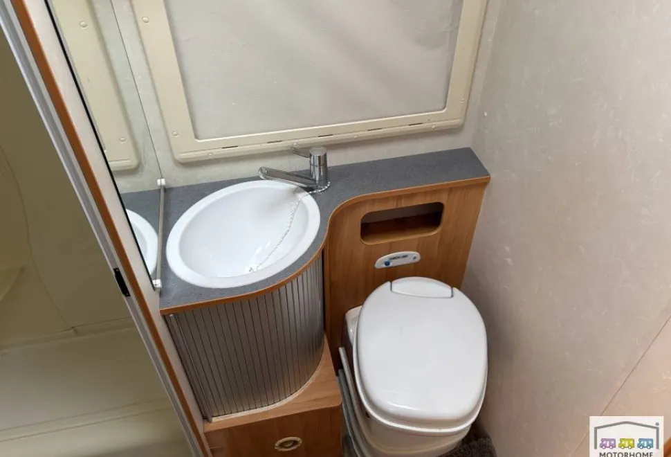 Adria Coral S680SP 2007