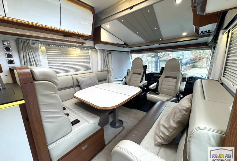Rapido Distinction i1090  2019