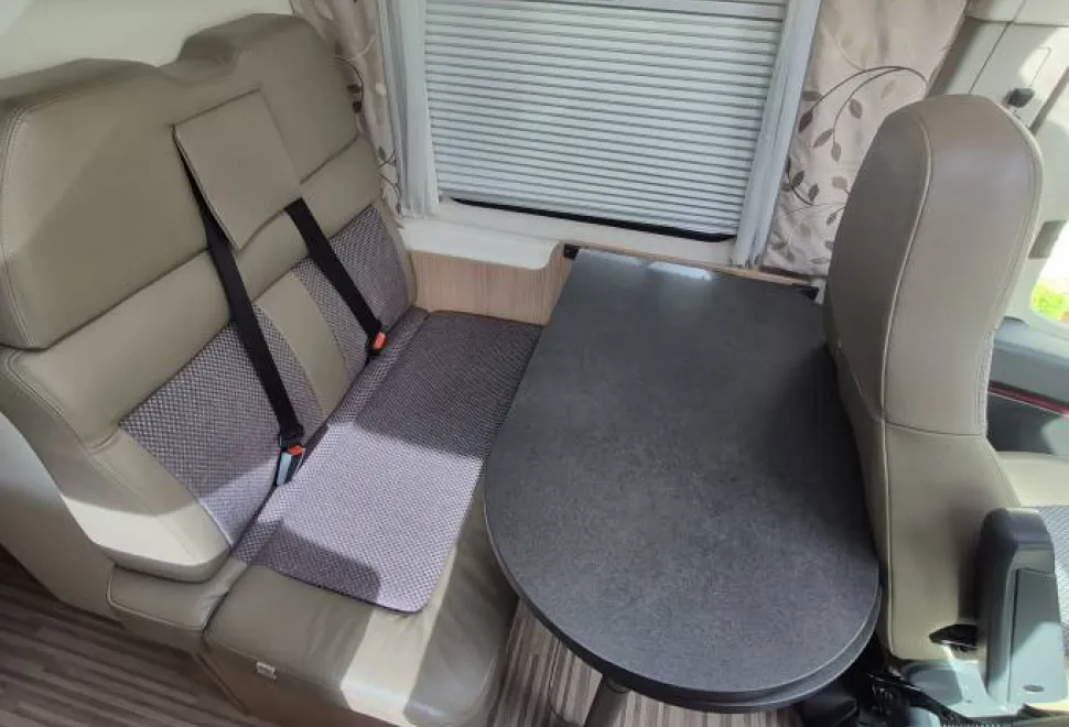 Carthago Malibu 600DB Charming GT 2020