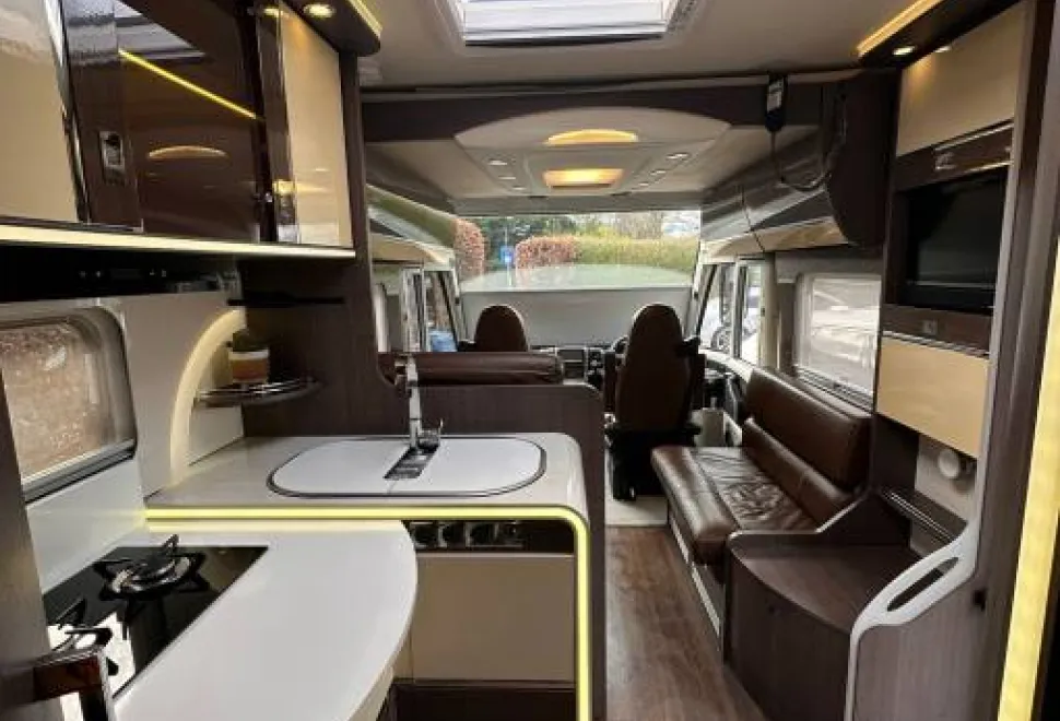 Burstner Grand Panorama  i920 2014