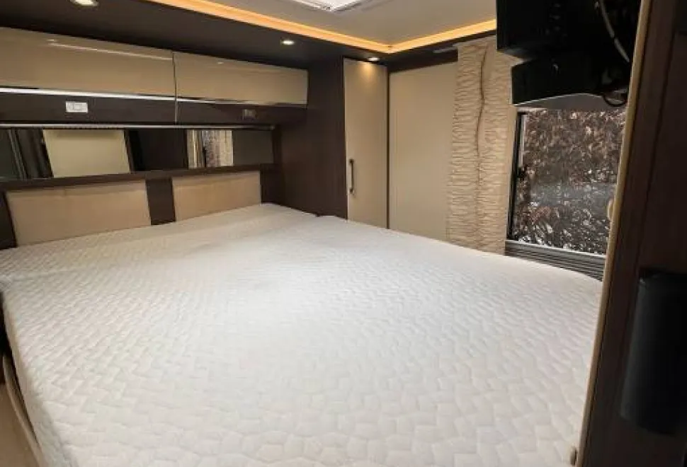 Burstner Grand Panorama  i920 2014