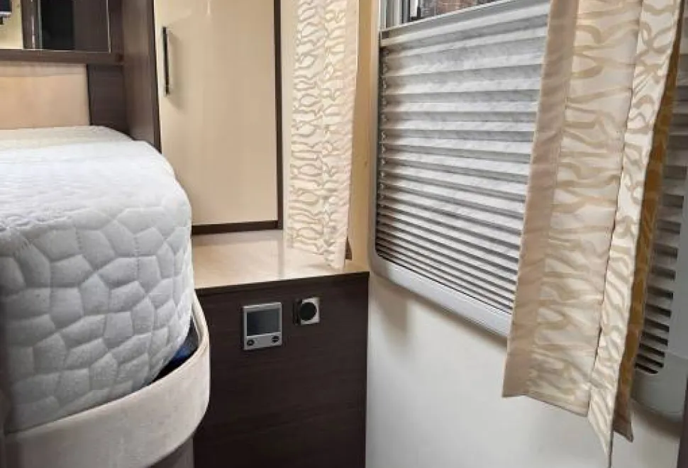 Burstner Grand Panorama  i920 2014
