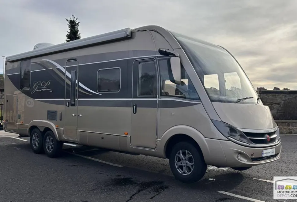 Burstner Grand Panorama  i920 2014