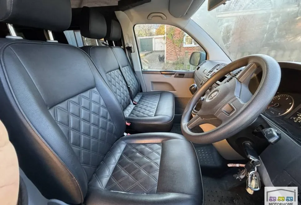 Volkswagen Transporter  2014