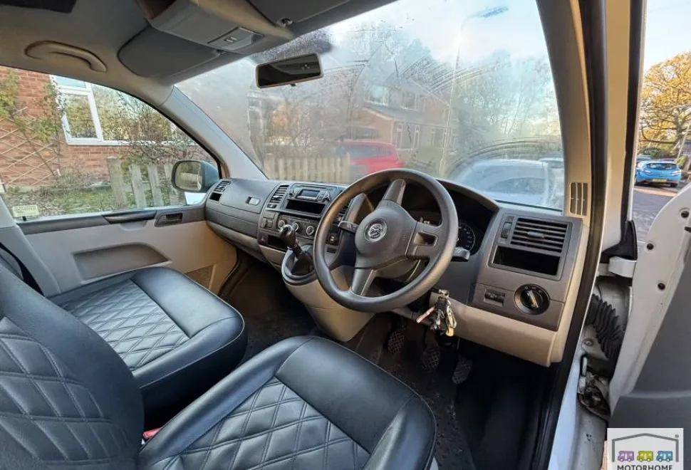 Volkswagen Transporter  2014