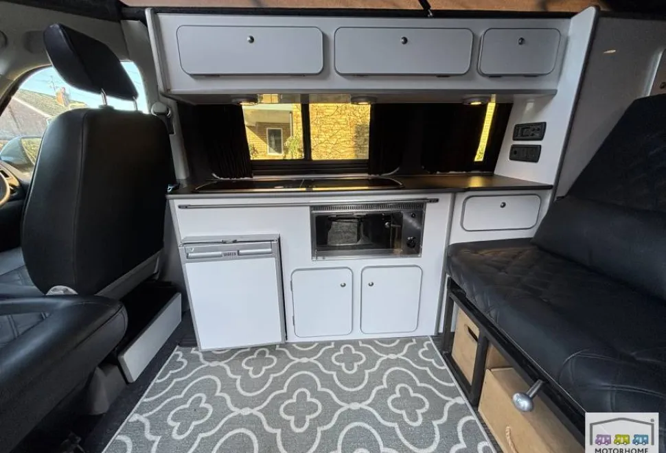 Volkswagen Transporter  2014