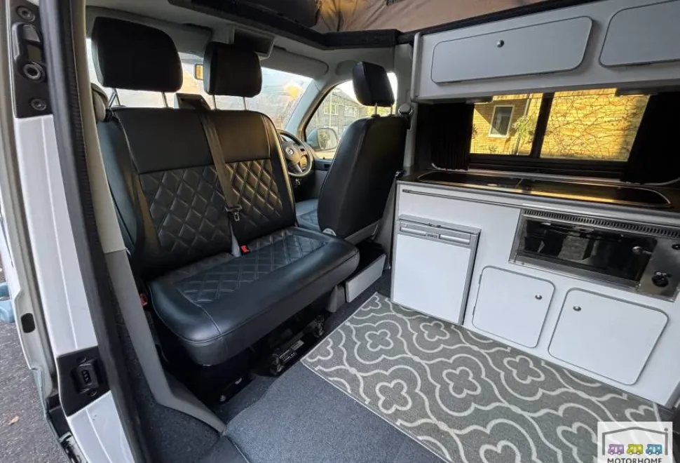 Volkswagen Transporter  2014