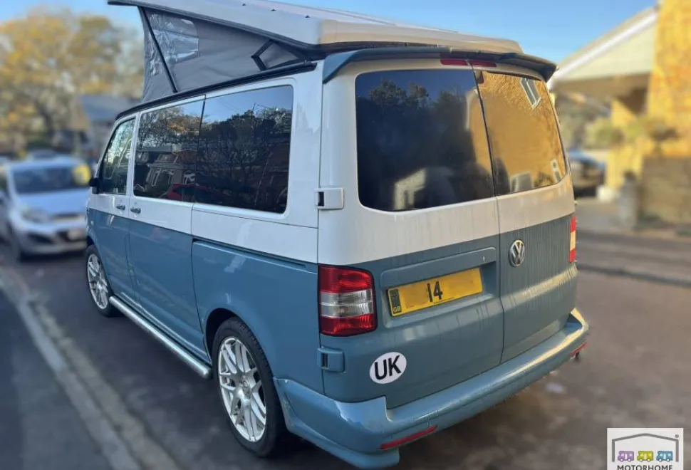 Volkswagen Transporter  2014